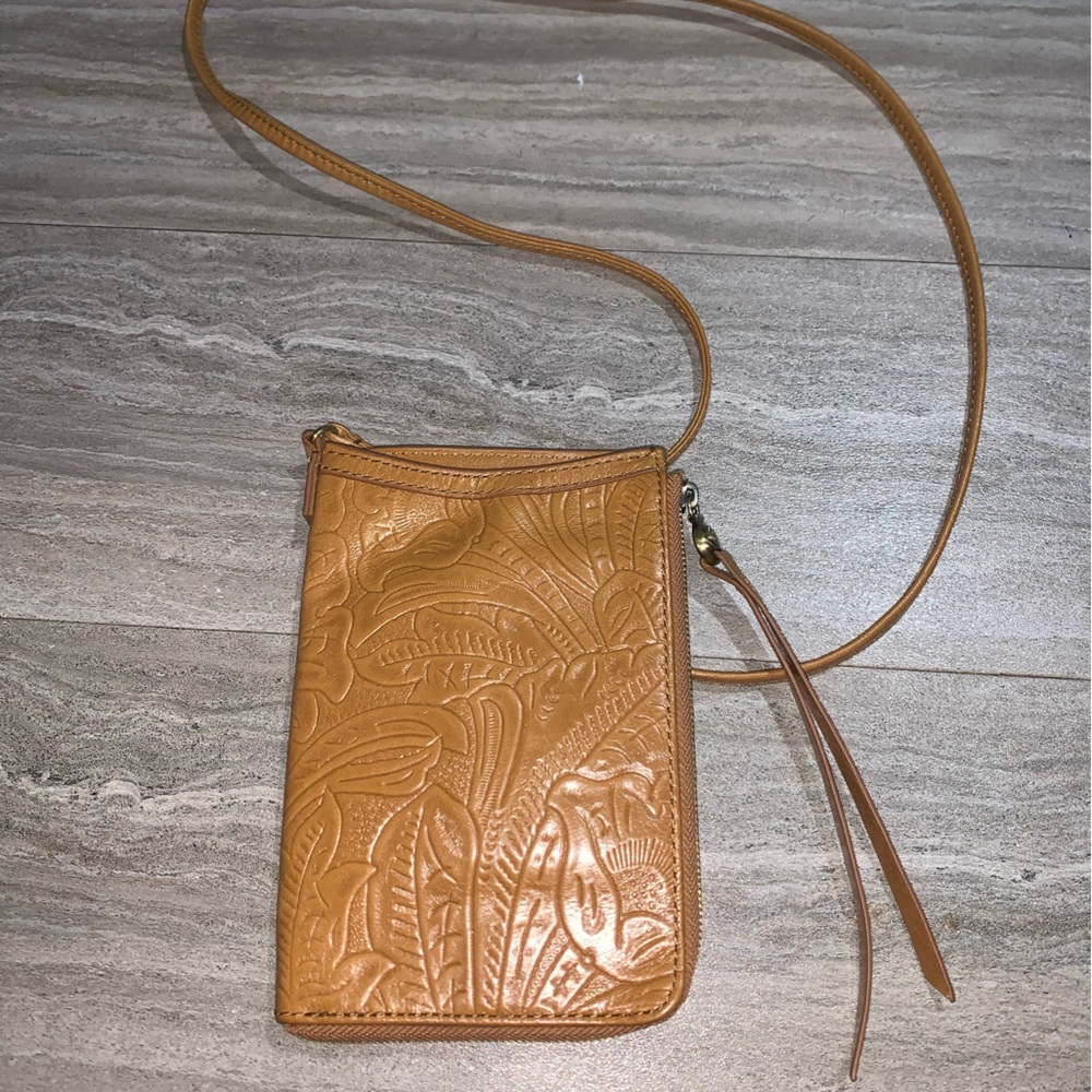 Hobo crossbody